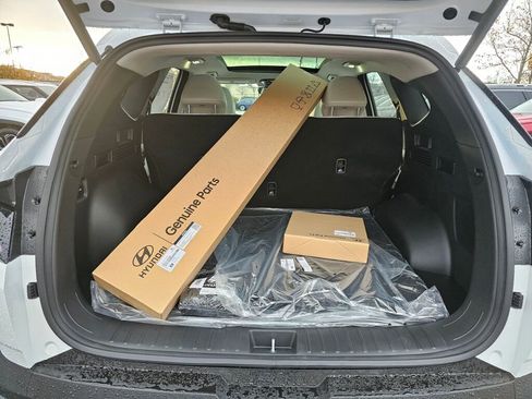 New 2026 Hyundai Tucson Limited image 15