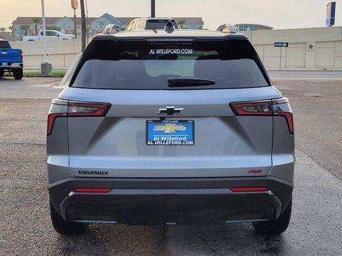 New 2026 Chevrolet Equinox RS w/ Convenience Package III FWD image 4
