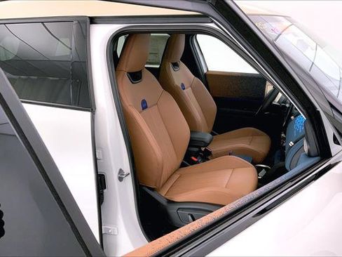 Used 2025 MINI Cooper Countryman S w/ Comfort Package Max image 7