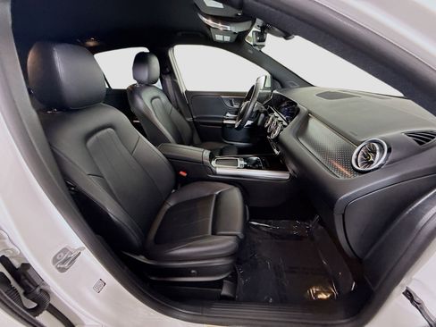 Used 2025 Mercedes-Benz GLA 250 image 29