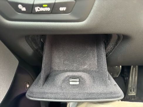 Used 2026 BMW X5 xDrive50e w/ Executive Package image 31