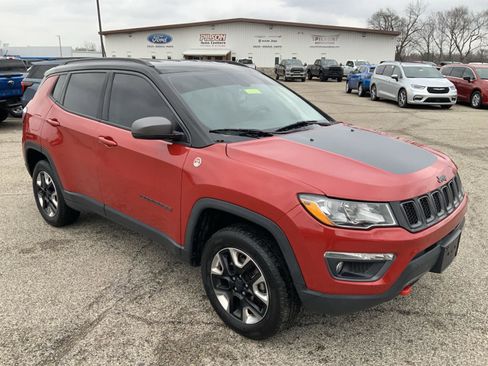 Used 2018 Jeep Compass Trailhawk w/ Navigation Group image 2