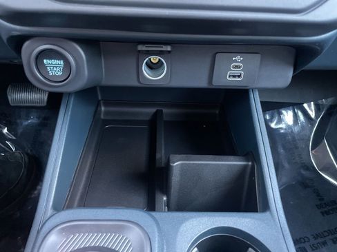 New 2025 Ford Maverick XLT w/ Black Appearance Package image 16