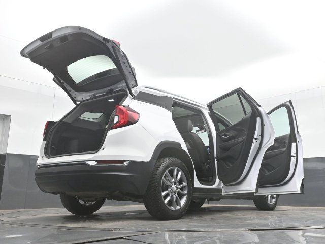 Used 2022 GMC Terrain SLT w/ Infotainment Package II FWD image 56