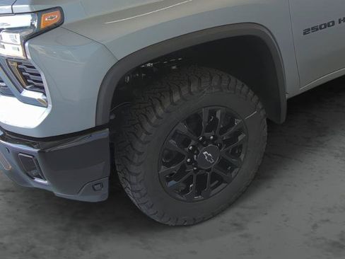 New 2026 Chevrolet Silverado 2500 LT w/ Trail Boss Package AWD/4WD image 7