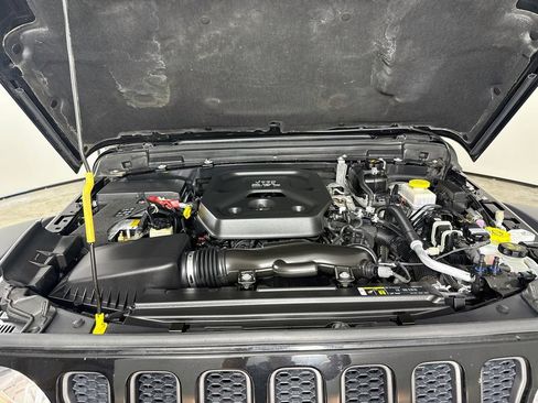 Used 2018 Jeep Wrangler Unlimited Rubicon AWD/4WD image 31