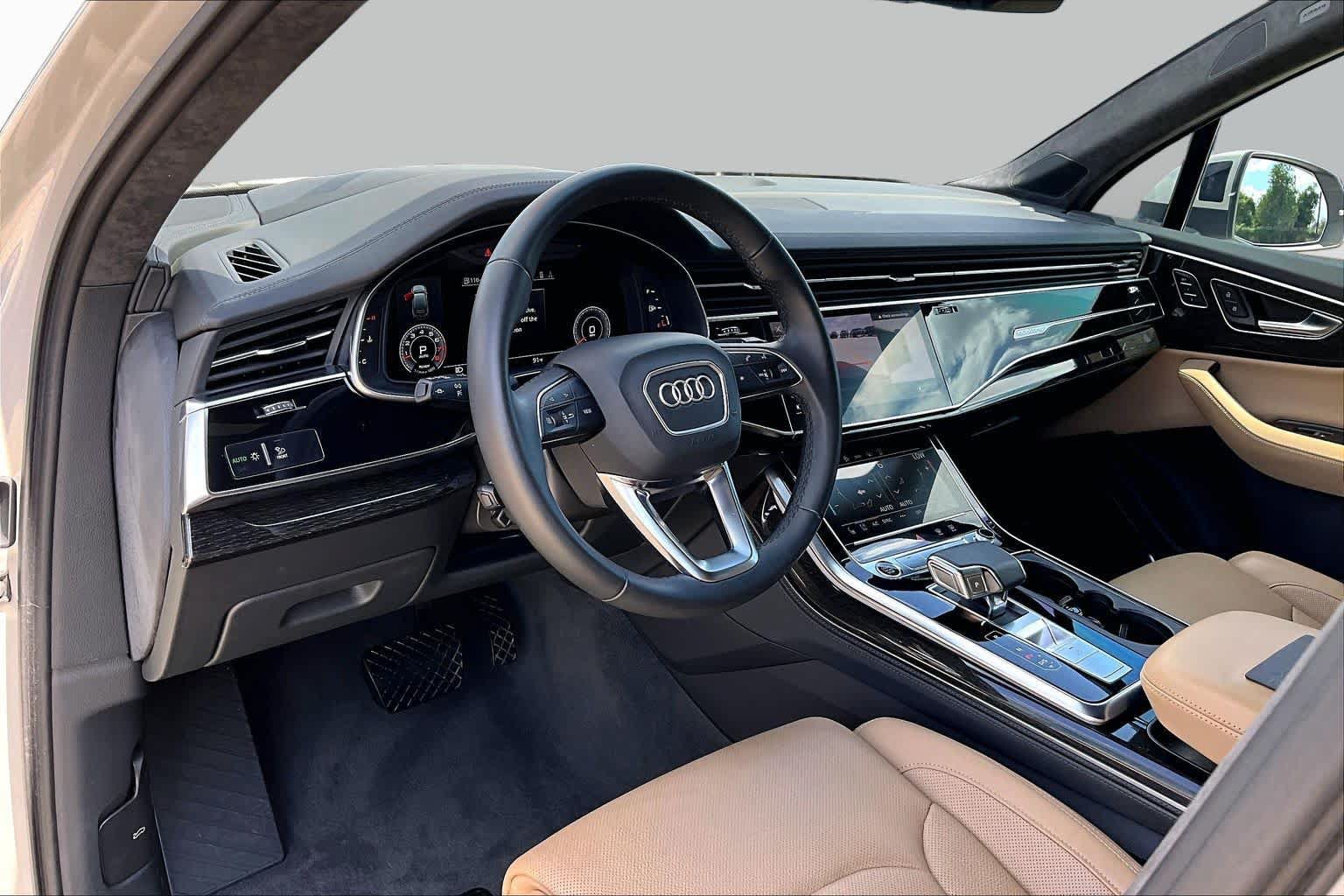 Used 2022 Audi Q7 3.0T Prestige AWD/4WD image 18