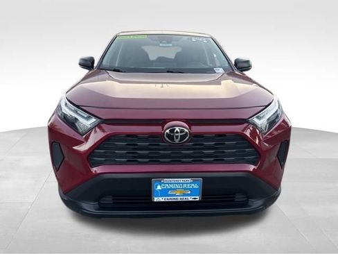 Used 2024 Toyota RAV4 LE image 8