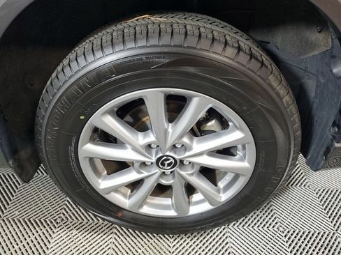 Used 2025 MAZDA CX-5 AWD 2.5 S w/ Preferred Package image 11