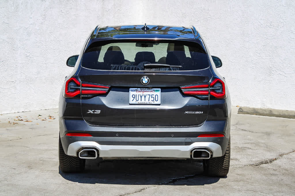 Used 2023 BMW X3 xDrive30i w/ Convenience Package AWD/4WD image 4