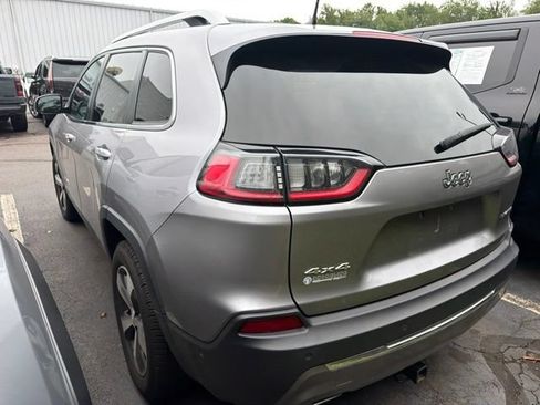 Used 2021 Jeep Cherokee Limited AWD/4WD image 6