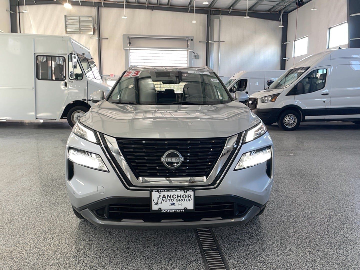 Used 2023 Nissan Rogue SL w/ SL Premium Package AWD/4WD image 2