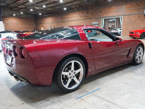Used 2007 Chevrolet Corvette Coupe RWD image 12