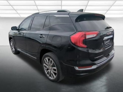 Certified 2022 GMC Terrain Denali w/ Denali Premium Package AWD/4WD image 2