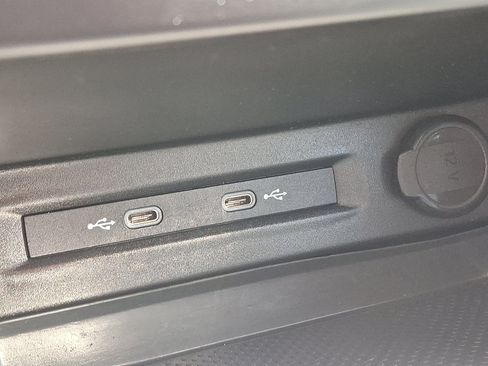 Used 2022 Volkswagen Taos S FWD image 25