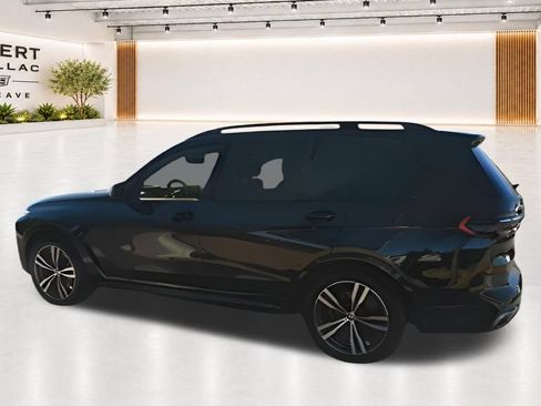 Used 2023 BMW X7 xDrive40i w/ M Sport Package AWD/4WD image 10