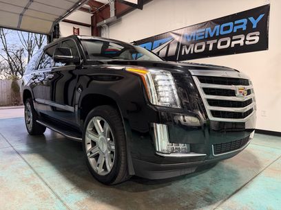 Used 2019 Cadillac Escalade Luxury