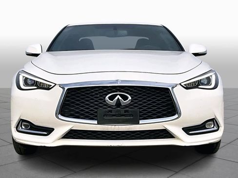 Used 2017 INFINITI Q60 w/ Cargo Package image 3