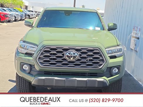 Used 2022 Toyota Tacoma TRD Off-Road RWD image 2