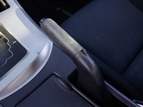 Used 2011 MAZDA MAZDA3 i Touring image 43