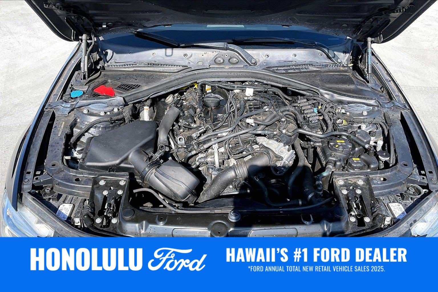 Used 2018 BMW 330i Sedan w/ Convenience Package RWD image 9