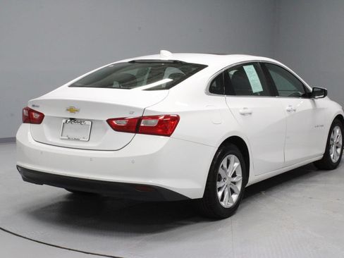 Used 2024 Chevrolet Malibu LT FWD image 11
