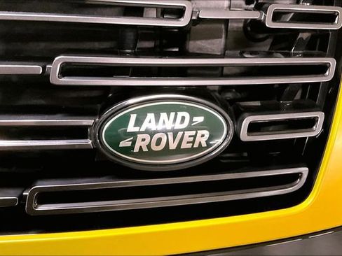 Certified 2024 Land Rover Range Rover SE AWD/4WD image 32