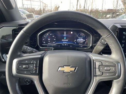 Certified 2023 Chevrolet Silverado 1500 LT image 24