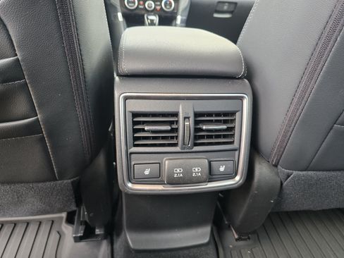 Used 2021 Subaru Forester Touring w/ Popular Package #2 AWD/4WD image 25