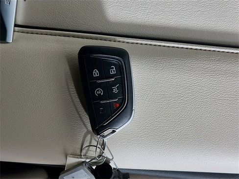 Used 2021 Cadillac Escalade ESV Sport w/ Driver Assist Tech Package image 31