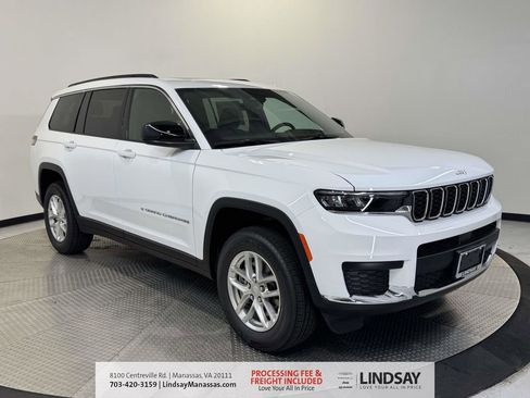 New 2026 Jeep Grand Cherokee L Laredo AWD/4WD image 1