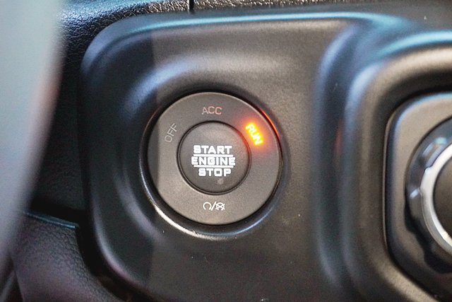 Used 2023 Jeep Wrangler Unlimited AWD/4WD image 41