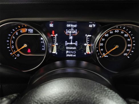 Used 2021 Jeep Wrangler Unlimited Sport image 11