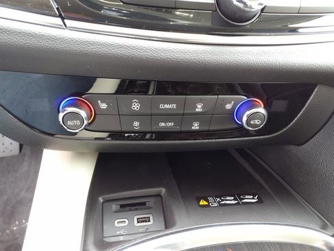 Certified 2024 Buick Enclave Essence w/ Experience Buick Package image 13