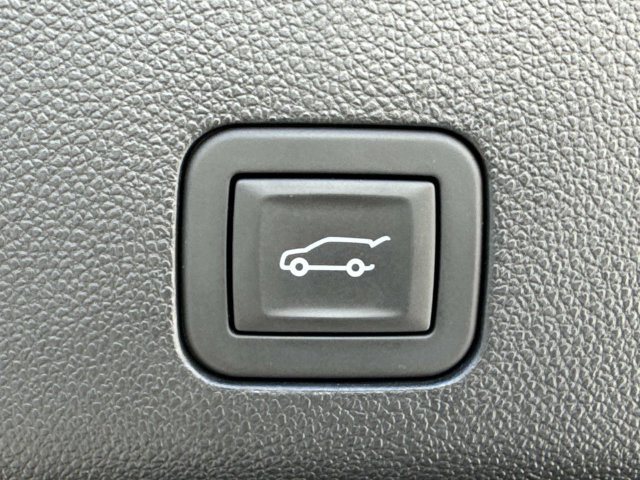 Used 2025 Cadillac Escalade Sport w/ Touring Package RWD image 14
