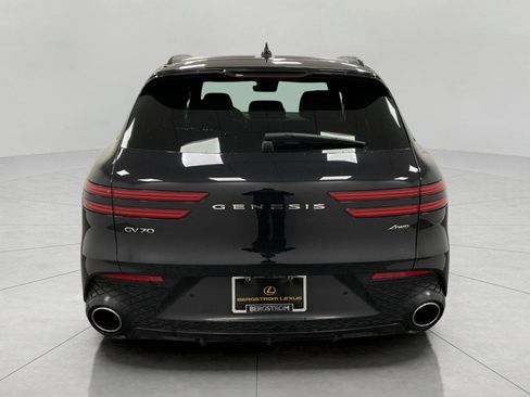 Used 2024 Genesis GV70 2.5T w/ Sport Prestige Package image 6