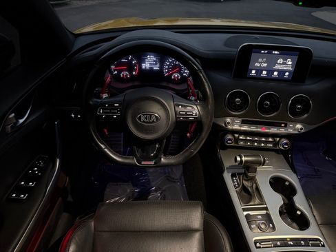 Used 2018 Kia Stinger GT image 27
