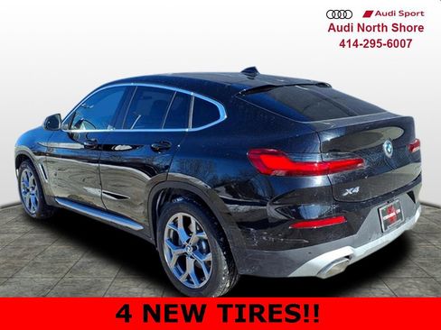 Used 2024 BMW X4 xDrive30i w/ Premium Package image 3