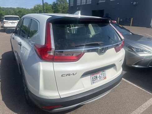Used 2017 Honda CR-V LX image 9