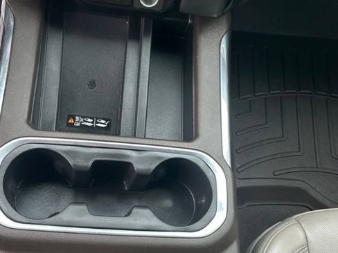 Used 2019 Chevrolet Silverado 1500 LTZ AWD/4WD image 22