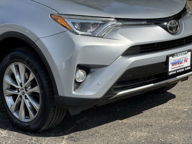 Used 2016 Toyota RAV4 Limited AWD/4WD image 3