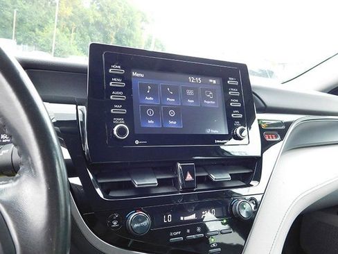 Used 2023 Toyota Camry SE image 13