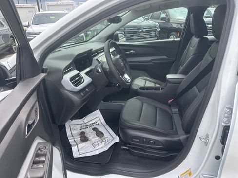 New 2027 Chevrolet Bolt RS w/ Super Cruise Package FWD image 16