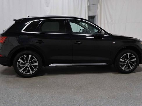 Used 2023 Audi Q5 2.0T Premium w/ Convenience Package AWD/4WD image 10