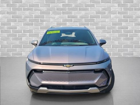Certified 2024 Chevrolet Equinox EV LT w/ LPO, Active Package FWD image 2