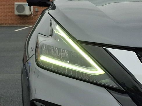 Used 2020 Nissan Murano SL image 9