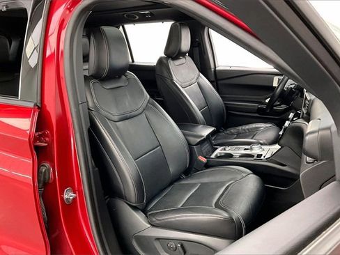 Used 2021 Ford Explorer ST w/ Equipment Group 401A image 7