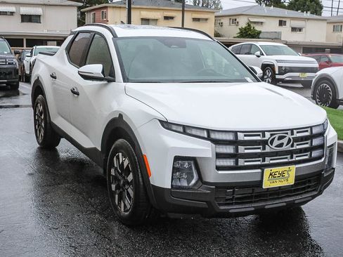 New 2026 Hyundai Santa Cruz SEL FWD image 3