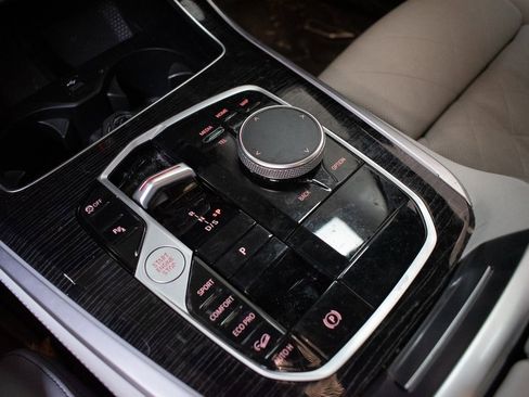 Certified 2024 BMW X5 xDrive40i w/ M Sport Package image 19