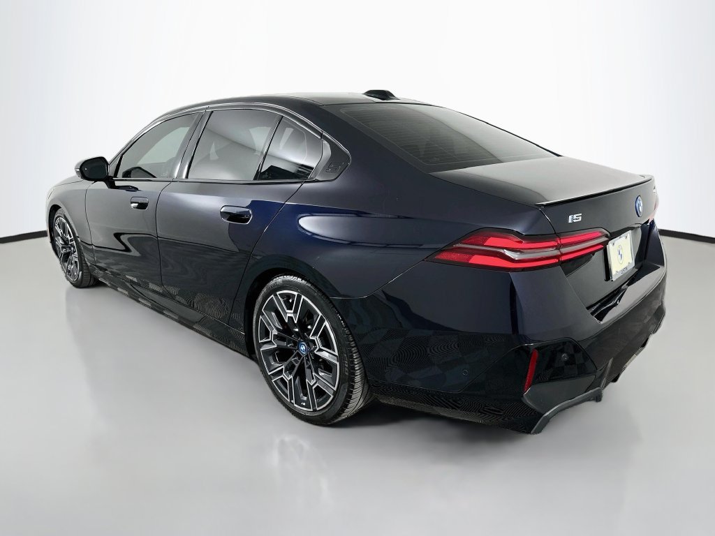 Certified 2024 BMW i5 eDrive40i w/ Executive Package RWD image 7